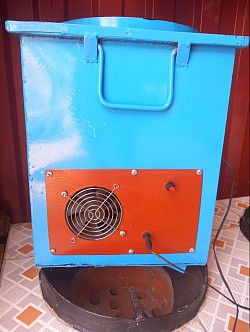 Solar aided stove that uses magma rocks